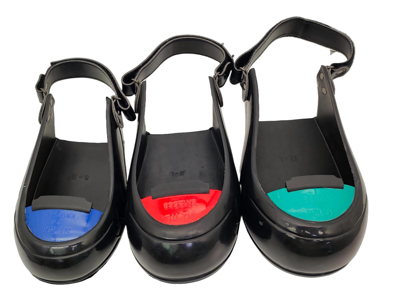 Safety Overshoes for Visitors: Toe Cap Protection for Industrial Sites